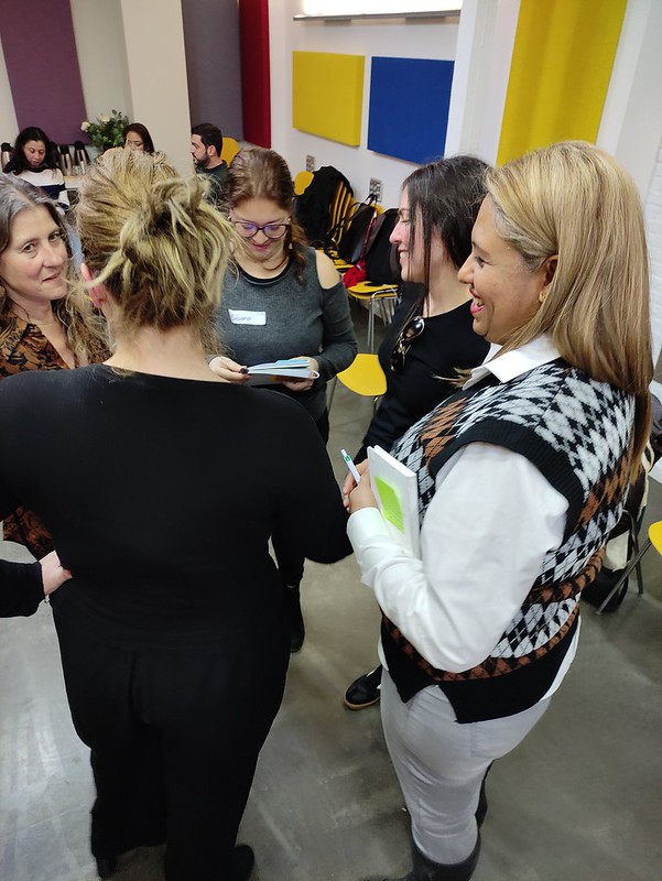 Fotografía con alguna de las participantes de la primera reunión de la nueva Comunidad de Práctica de Triple Impacto